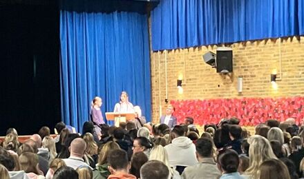 C231B0F6 5C27 4073 AB52 96CDB35C1118